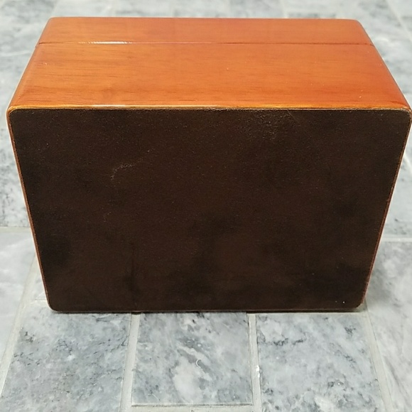Michele Solid Shinny Wood Watch Box - Picture 5 of 6